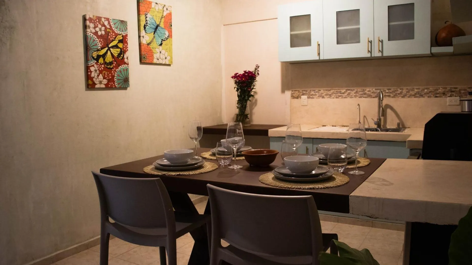 Depas Heroes Merida Apartment